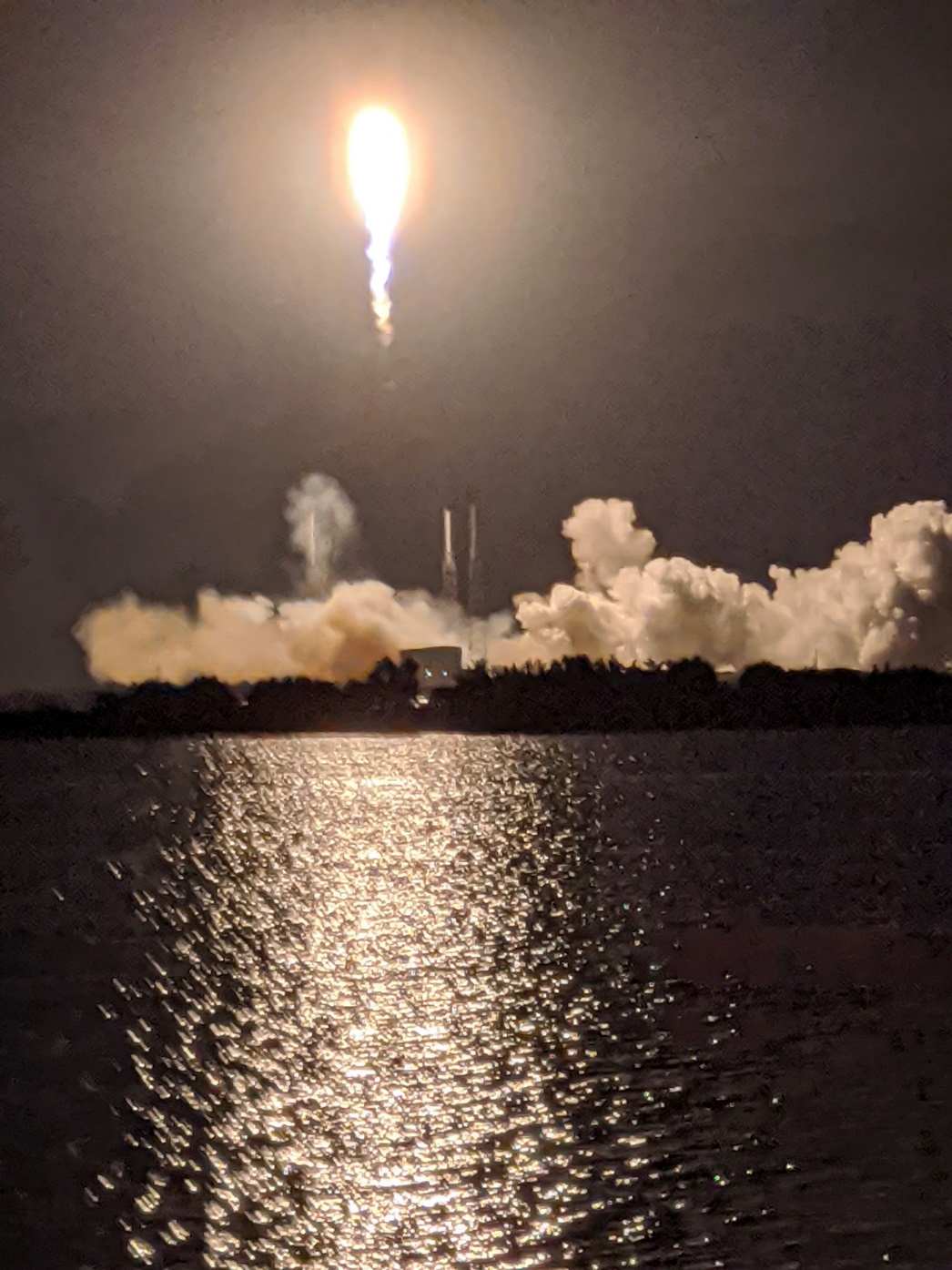 Falcon 9 Starlink V1.0-L27 Launch, Photo Courtesy Cliff Lethbridge Spaceline