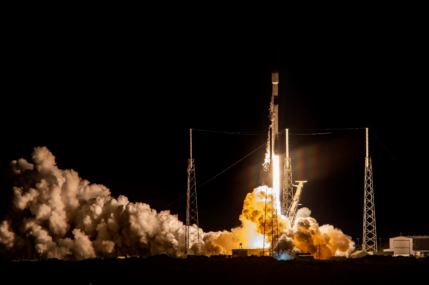 Falcon 9 Starlink 5-11 Launch, Photo Courtesy SpaceX