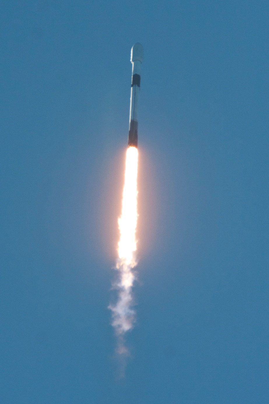 Falcon 9 Starlink 6-4 Launch, Photo Courtesy Carleton Bailie/Spaceline