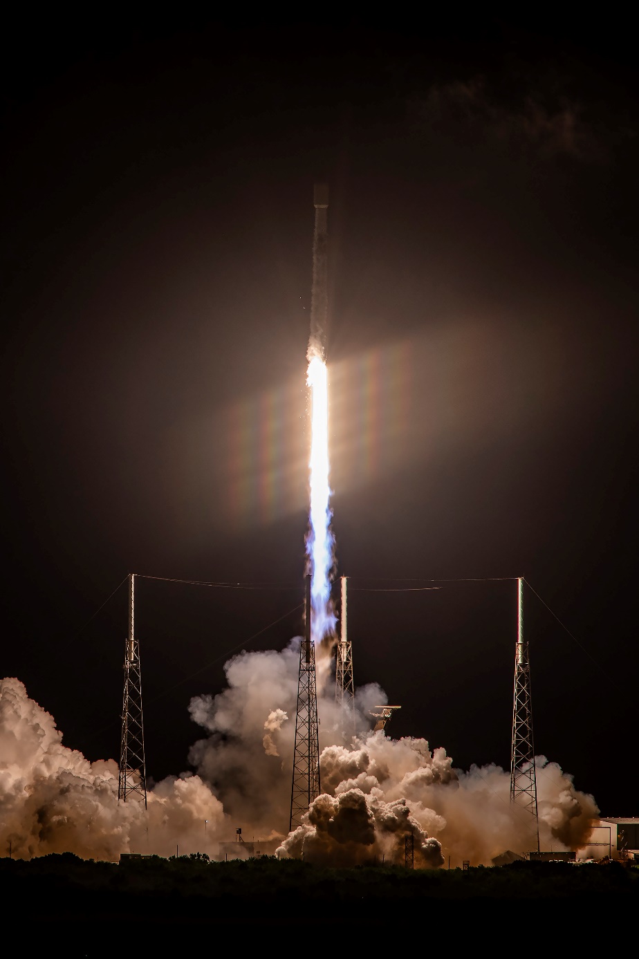 Falcon 9 Starlink 6-10 Launch, Photo Courtesy SpaceX