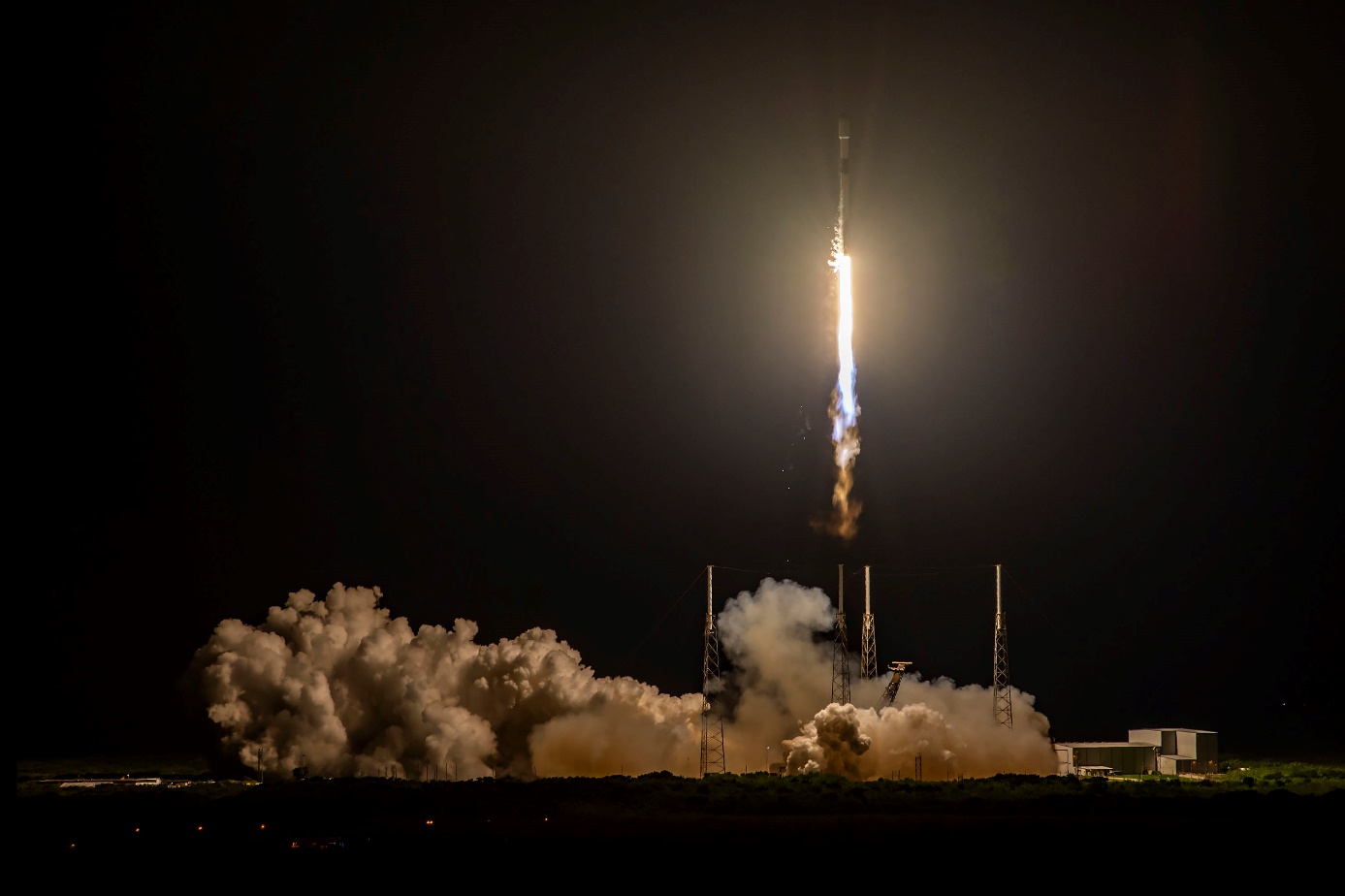 Falcon 9 Starlink 5-15 Launch, Photo Courtesy SpaceX