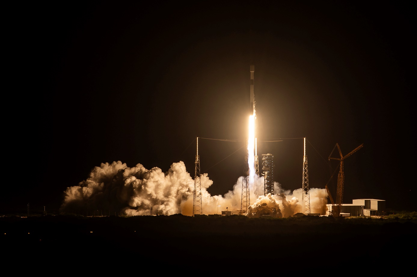 Falcon 9 Starlink 6-26 Launch, Photo Courtesy SpaceX