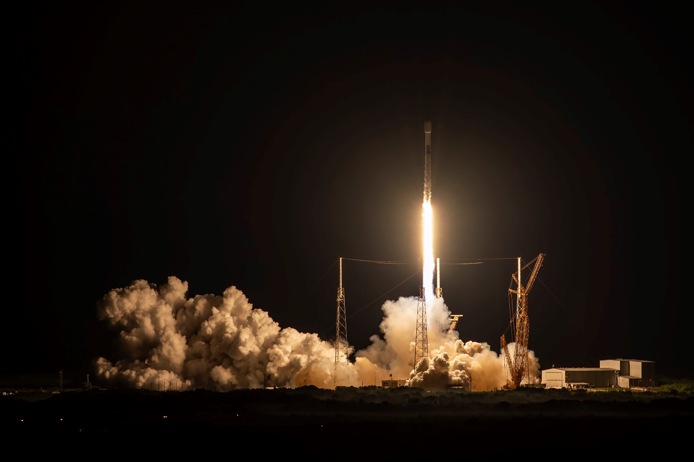 Falcon 9 Starlink 6-14 Launch, Photo Courtesy SpaceX